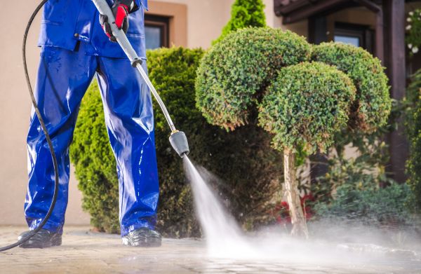 Driveway Cleaning in Endicott