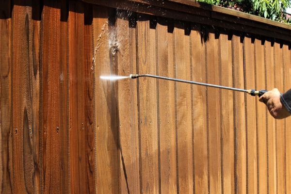 Cost of Fence Cleaning in Endicott