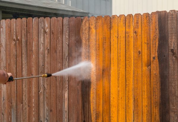 Cost of Fence Power Washing in Endicott