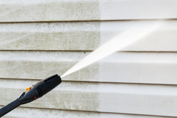 Cost of House Exterior Cleaning in Endicott