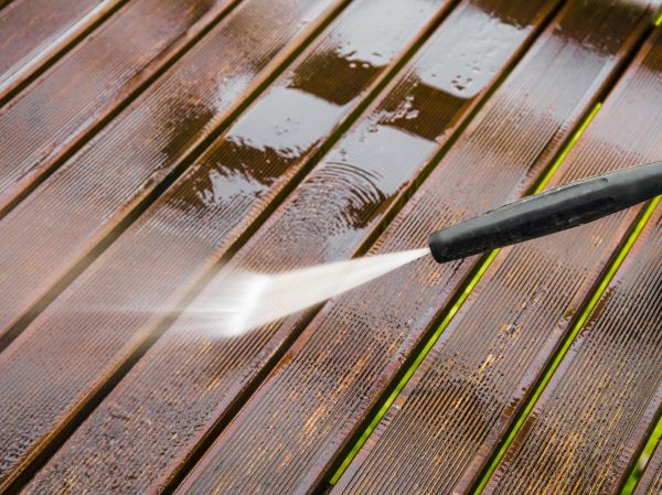Cost of Deck Pressure Washing in Endicott