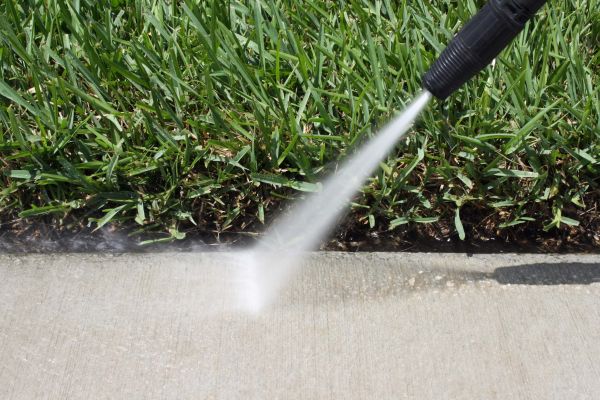 Cost of Sidewalk Cleaning in Endicott