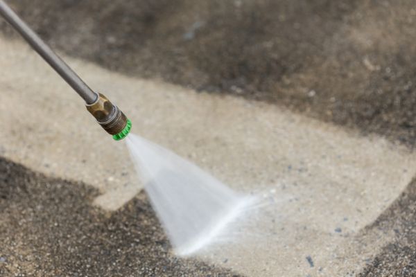 Cost of Garage Floor Power Washing in Endicott