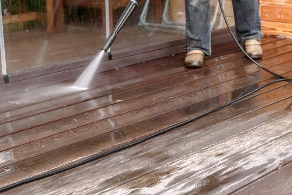 Cost of Pool Deck Power Washing in Endicott
