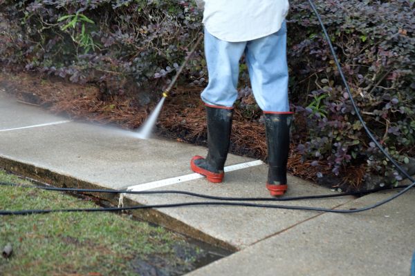 Cost of Sidewalk Washing in Endicott