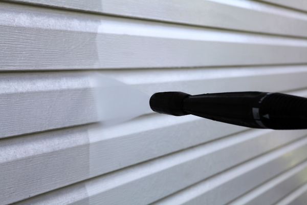 Cost of Condo Siding Power Washing in Endicott