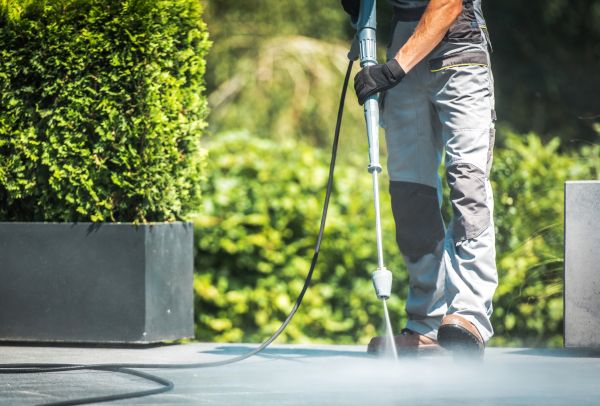 Cost of Patio Concrete Cleaning in Endicott