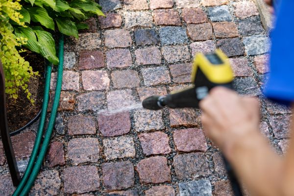 Cost of Paver Sidewalk Cleaning in Endicott