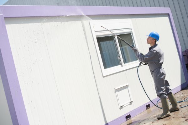 Cost of Apartment Pressure Washing in Endicott