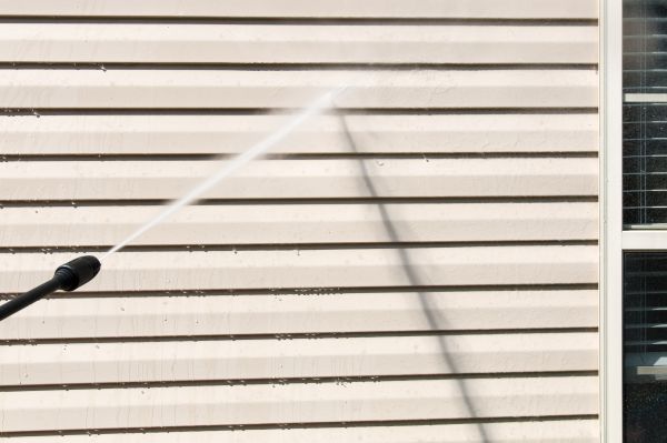 Cost of Apartment Power Washing in Endicott